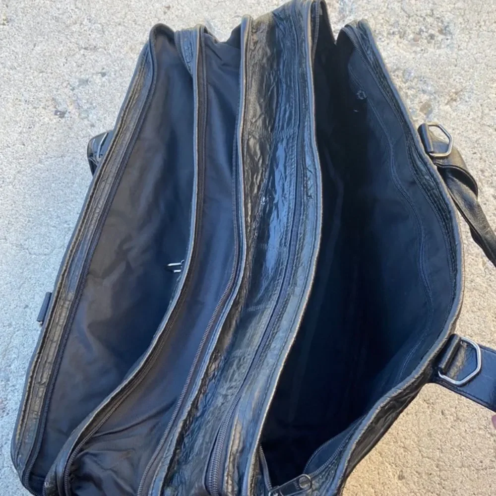 VTG, KLUGE Leader Midnight Black Men's Briefcase